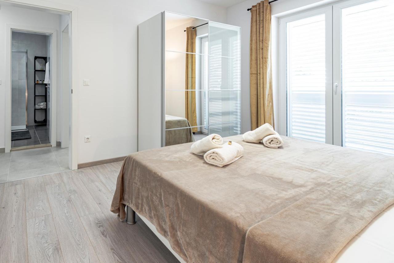Villa Gold Residence 2 Млини Екстер'єр фото